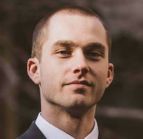 Thomas Whitfield, handelsanalist en crypto-marktexpert, portret